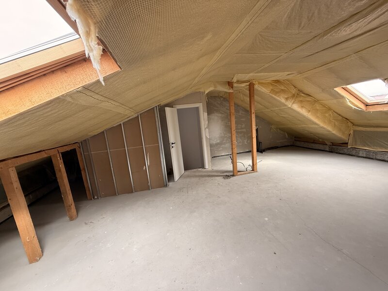 Bragadiru- Ilfov Casa premium 5 camere /3 bai /circuit inchis